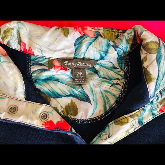Tommy Bahama Tropical Navy Blue Pullover - Picture 2 of 3
